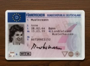 Kaufen Sie einen originalen deutschen Führerschein - fuhrerscheinn.com